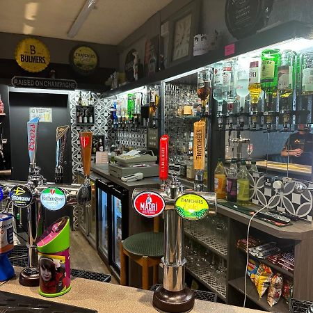 The Angel Inn Troed-y-rhiw ภายนอก รูปภาพ